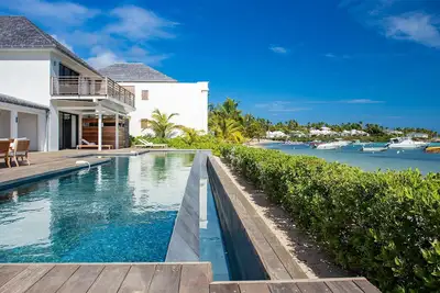 Image de 12 Bed Villa Aquablue estate in Grand-Cul-de-Sac