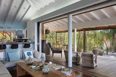 Image de 5 Bed Villa Amancaya in Anse des Cayes, St Barths