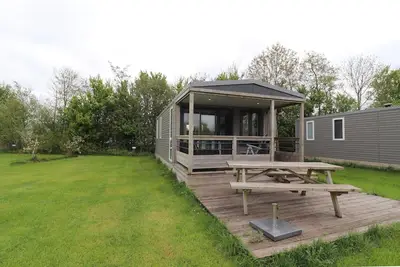 Image de Chalet confortable avec terrasse sur le Hegermeer
