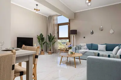 Evangelias Premium Residence