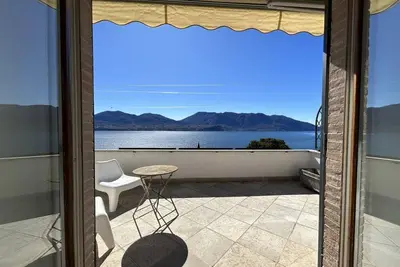 Villa près du Lac avec Vue