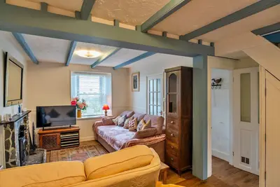 Image de Cottage de 2 chambres à St Dennis, Sans dépôt