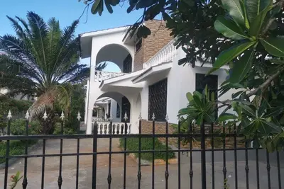 Image de House Numba Tatu Your Tropical Home Away from Home! \nTours, Beaches & Good Vibes
