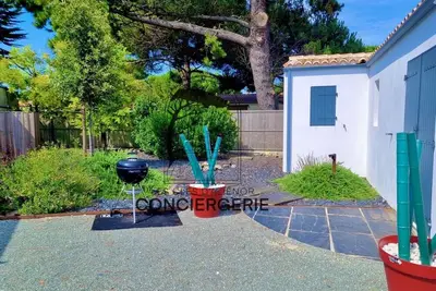 Image de ⭐️Villa l'odyssée/ proche plage / Piscine chauffée⭐️