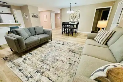 Image de Eastgate 10a beautiful townhouse