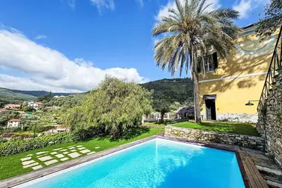Image de Maison de vacances privée avec climatisation, piscine privée, Wifi, patio, vue panoramique