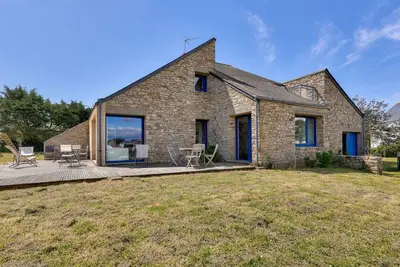 Image de Vue mer et accès plage direct pour 11 personnes