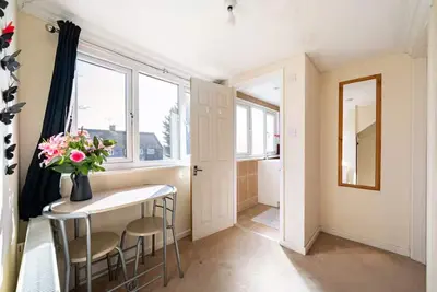 Image de Your North London Retreat – Space, Comfort & Local Charm - free street parking