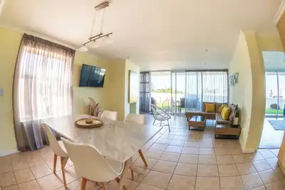 Image de 350 metres from beach. 2-bedroom, 2-bathroom ground floor apt with patio & braai