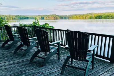 Image de Spacious 5-bedroom house in charming South Colton with Ac, WiFi, great fishing!