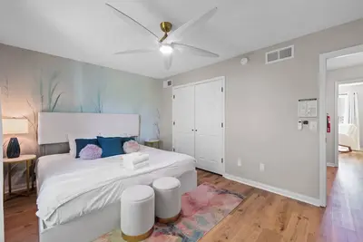 Lovely 3br Apartment for 7 - Near Ark Encounter!