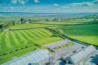 Image de Romantic farm Country Retreat cottage on the Gower Coastline. Pet friendly