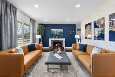 Image de 4bd Near Airport & Moa - Movie Room & Outdoor Fun