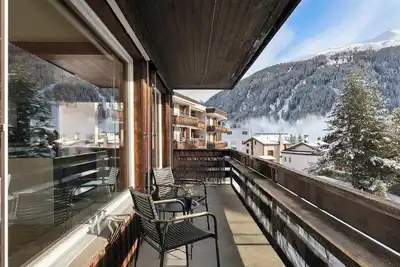 Image de Luxe Davos Residence with Views, Private Balcony