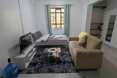 Image de Studio 107, Sud B, Sana Sana