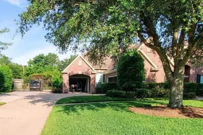 Image de Spacious Upscale 5-room house 1 Acre Pet Friendly in Cypress