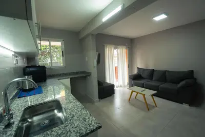 Image de 2-bedroom apartment in welcoming Posadas with Ac, WiFi. Enjoy your stay