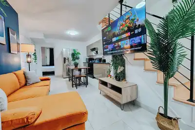 Image de 3 King Beds / 3 En-Suite Bathrooms / Ping-Pong