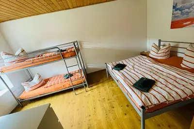 Image de Location-Appartement-Salle de bain privée séparée-Vue sur la rivière