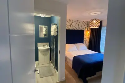 Image de New property / quiet area / Free parking / private garden