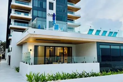Upscale 2-bedroom Oceanfront villa directly on the Beach
