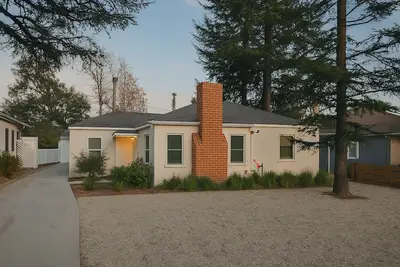 Image de 4-bedroom house in brilliant Pasadena with Ac, WiFi