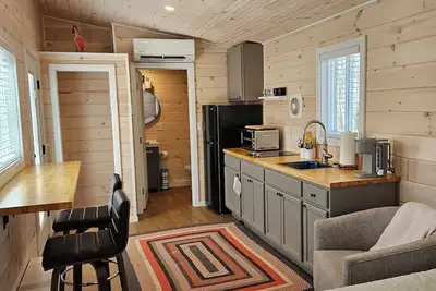 Image de Peaceful Getaway: Tiny Home Studio in Sedgwick, Maine