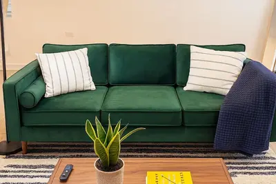 Image de Spacious 2br - 10 mins from Downtown