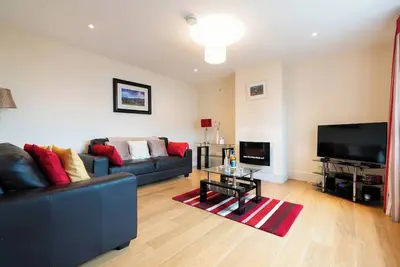 Image de Steps from Main Street - Dingle