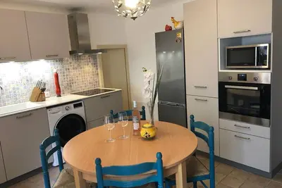 Image de Charming 2-bedroom house: Ac, rooftop terrace in the heart of enchanting Agde