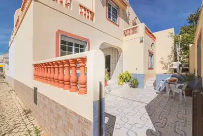 Image de Maison de vacances 'Casa Do Sol - Estombar' avec jardin privé, balcon et Wi-Fi