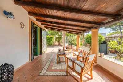 Image de Villa 'Ellie' avec jardin privé, Wi-Fi et climatisation