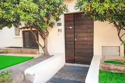 Agréable appartement pour 4 personnes avec Wifi, climatisation, Tv et parking