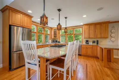Image de Perfect Family getaway Private Peaceful Newly Remodeled home on The Cape