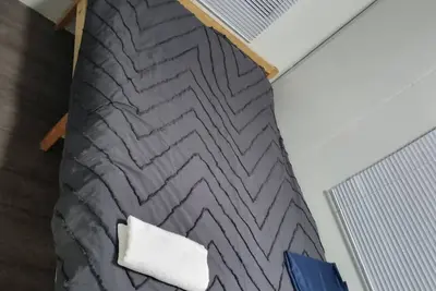 Image de Farmstay off grid cabin with full privacy