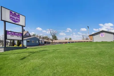 Image de Affordable Salem Getaway! 2 Non-Smoking Rooms w/ Fridge, Wi-Fi, Free Parking