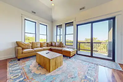 Image de Perfect Retreat with Private Hot Tub, Panoramic Views, Full Kitchen pet-friendly