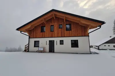 Image de Appartement '2' avec vue sur les montagnes, jardin partagé et Wi-Fi