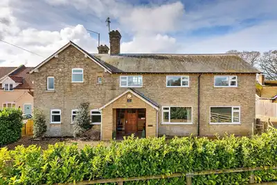 Image de Cottage à Crimplesham avec Jardin & Jeux