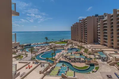 Image de Las Palomas 2 Br 2 Ba condo Topaz 603