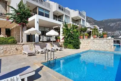 Image de Kalkan Da DENİZ Manzarali ÖZEL Havuzlu LÜKS VİLLA