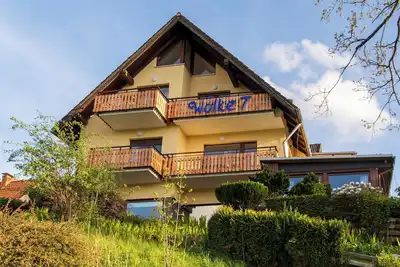 Image de Holiday home \"Wolke 7\" for up to 24 people with garden, group room and lots of s