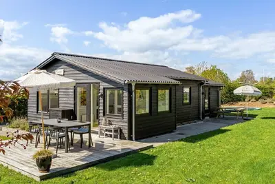 Image de \"Arnkil\" - 250m from the sea by Interhome