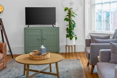 Image de Kepties Luxe - 2 Bed - 2 Bath - Patio - Private Entrance - Long Stays Welcome