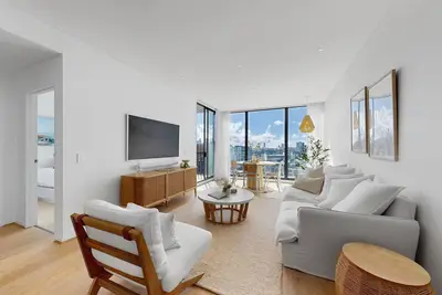 Cloud Top, Waterloo Isyd