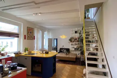 Image de Spacious Sunny Loft Duplex Apartment in Schillerkiez Berlin