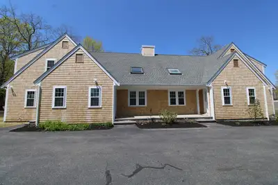 Image de Condo Getaway offering easy access to the Ferries! (2405)