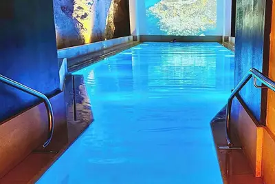 Image de Five Stars Mercury Tower in the heart of Malta.