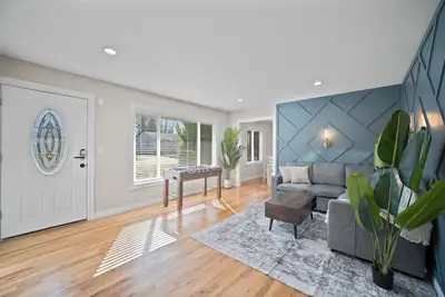 Image de Pdx Stay w/Bbq, Firepit & Pool Table