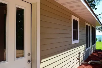 Image de Red-Cabine-Supérieure-Vue sur Lac-Salle de bain privée